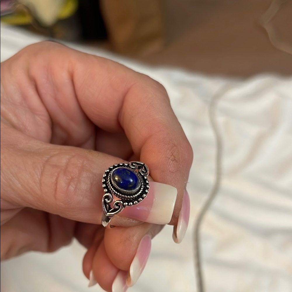 NEW Elegant Sterling Silver Lapis Lazuli Blue Stone Ring size 11